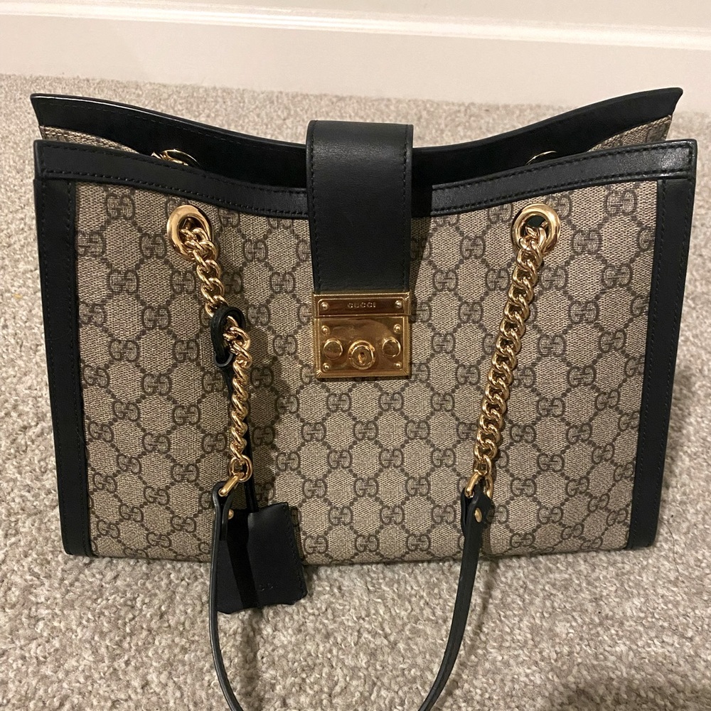 Gucci Padlock Medium GG Shoulder Bag